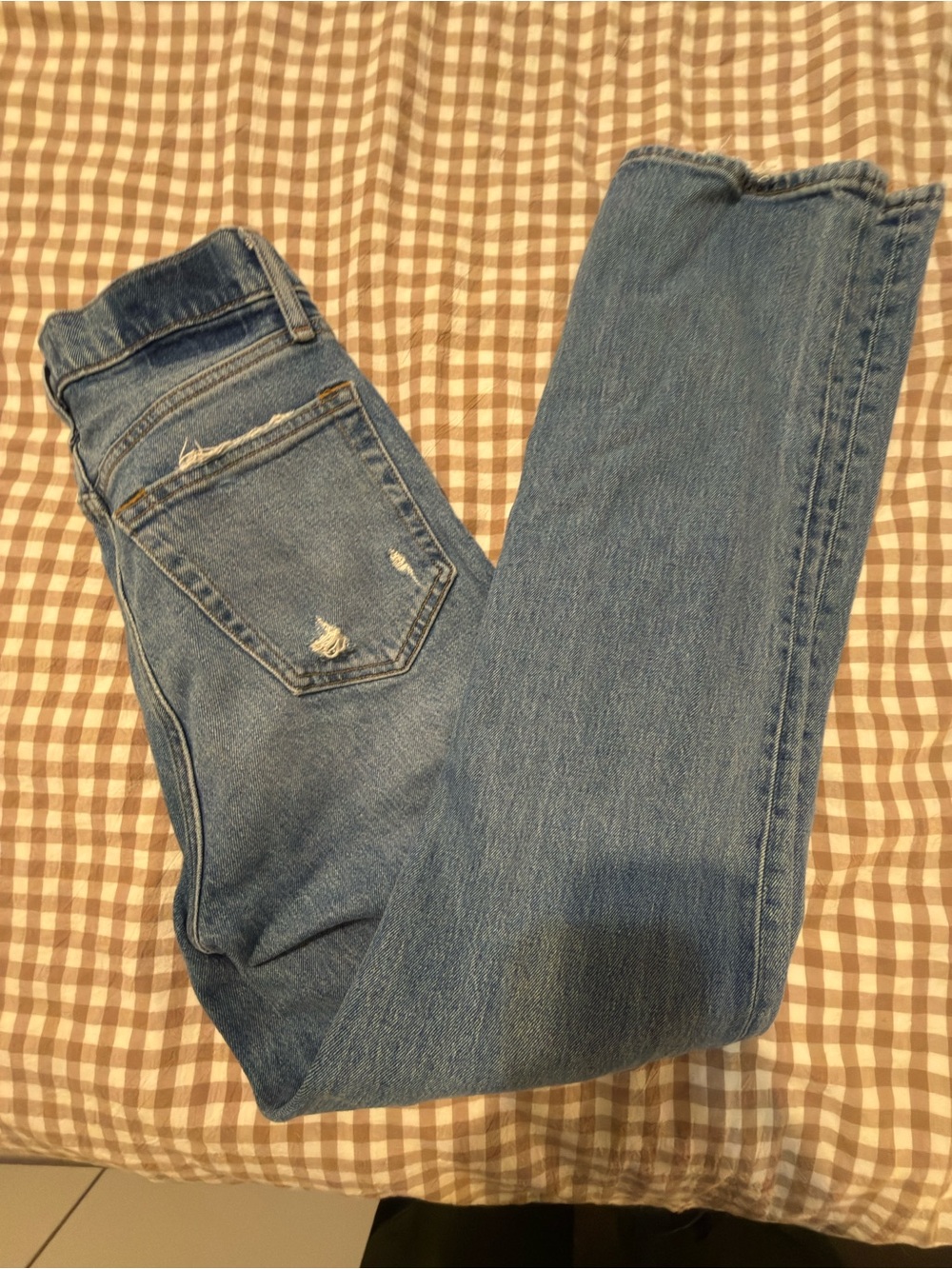 Abercrombie & Fitch “The 90s Straight Ultra High Rise” light blue straight leg